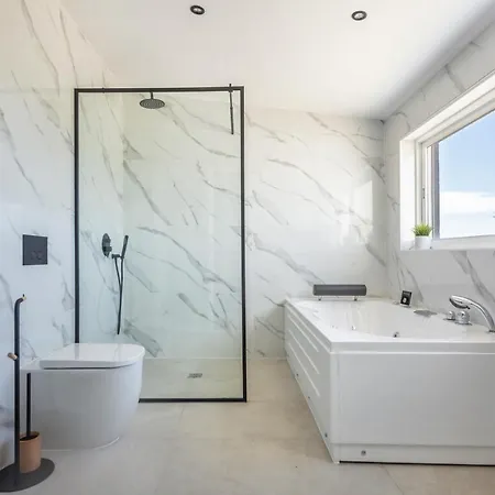 Avalon By Algarve Vacation Pêra