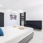 Villa Avalon - Jacuzzi, Cinema E Piscina Aquecivel Em Armacao De Pêra
